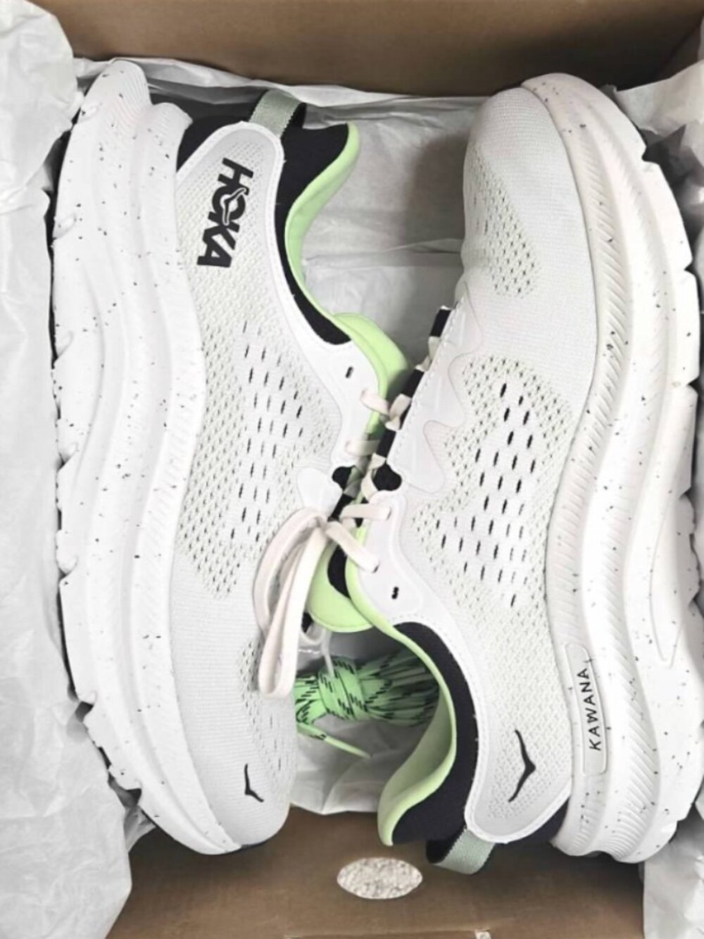 Men's Hoka Kawana 2 - 9D White - New With Box